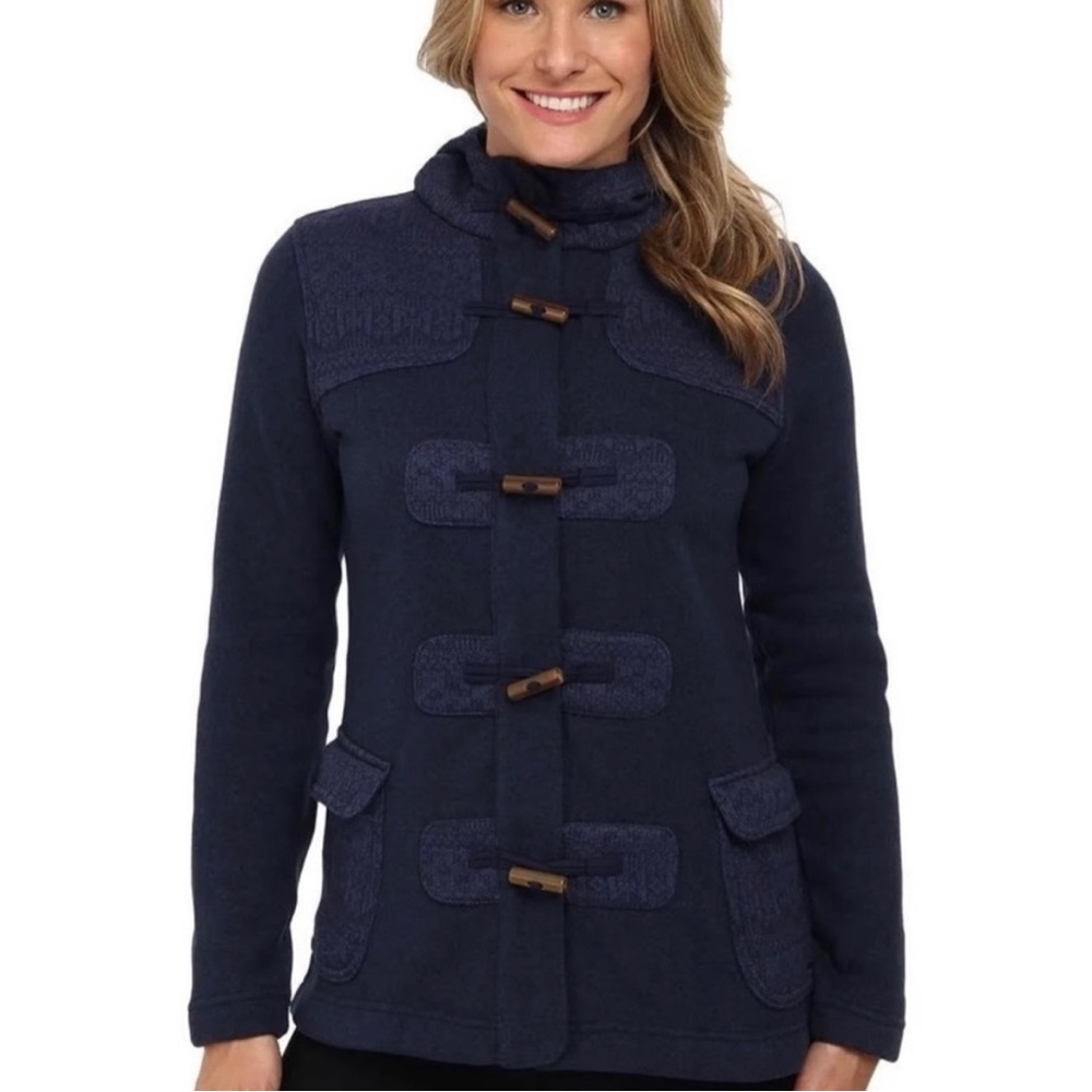 Navy Patagonia better sweater size medium women’s EUC Icelandic